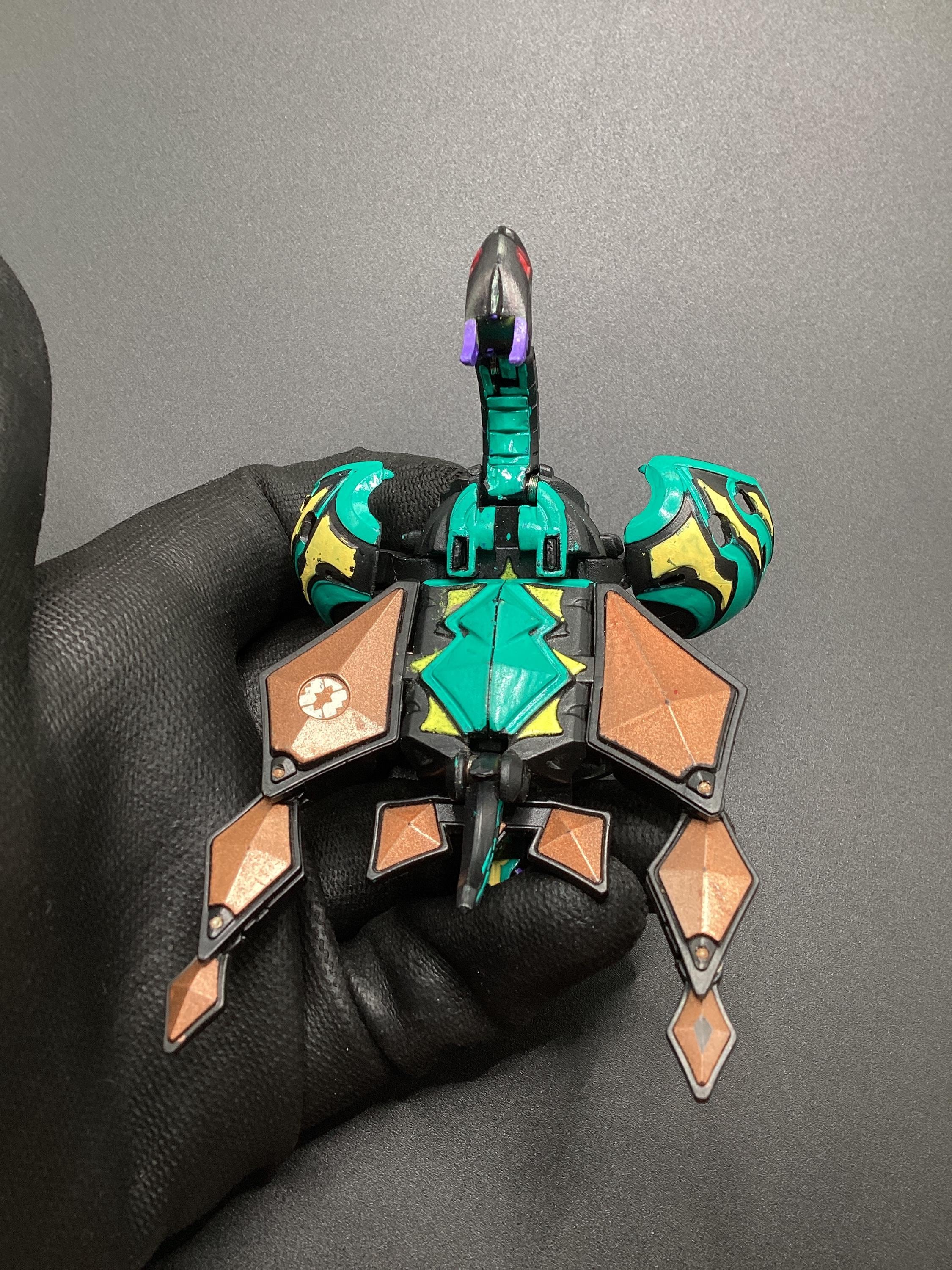 SKU BA F111 | Bakugan Darkus Dharak With Airkor Gear Combat Set
