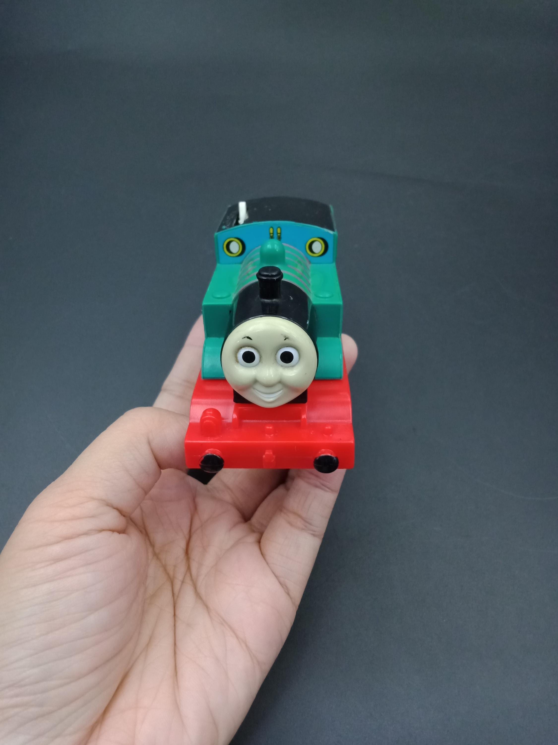 SKU B813P9592 | Thomas & Friends Motorized Train Authentic Takara