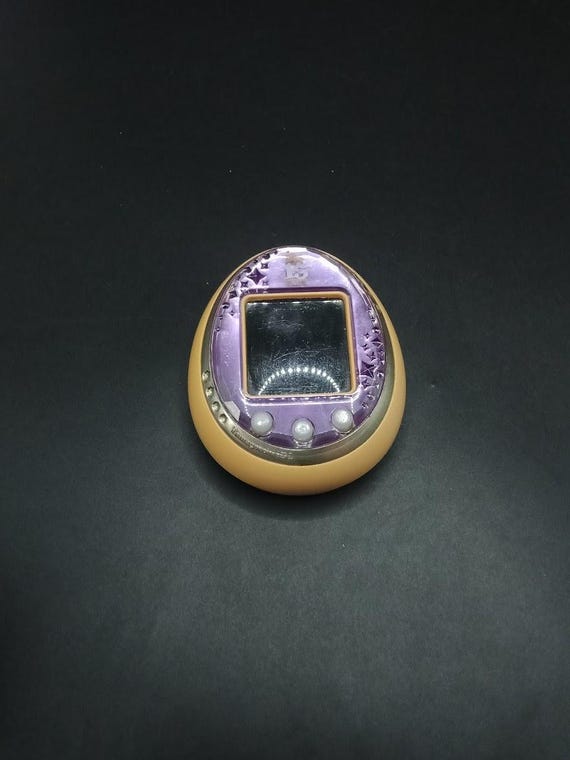 SKU B449P4752 | Tamagotchi Id L 15th Anniversary Royal Pink
