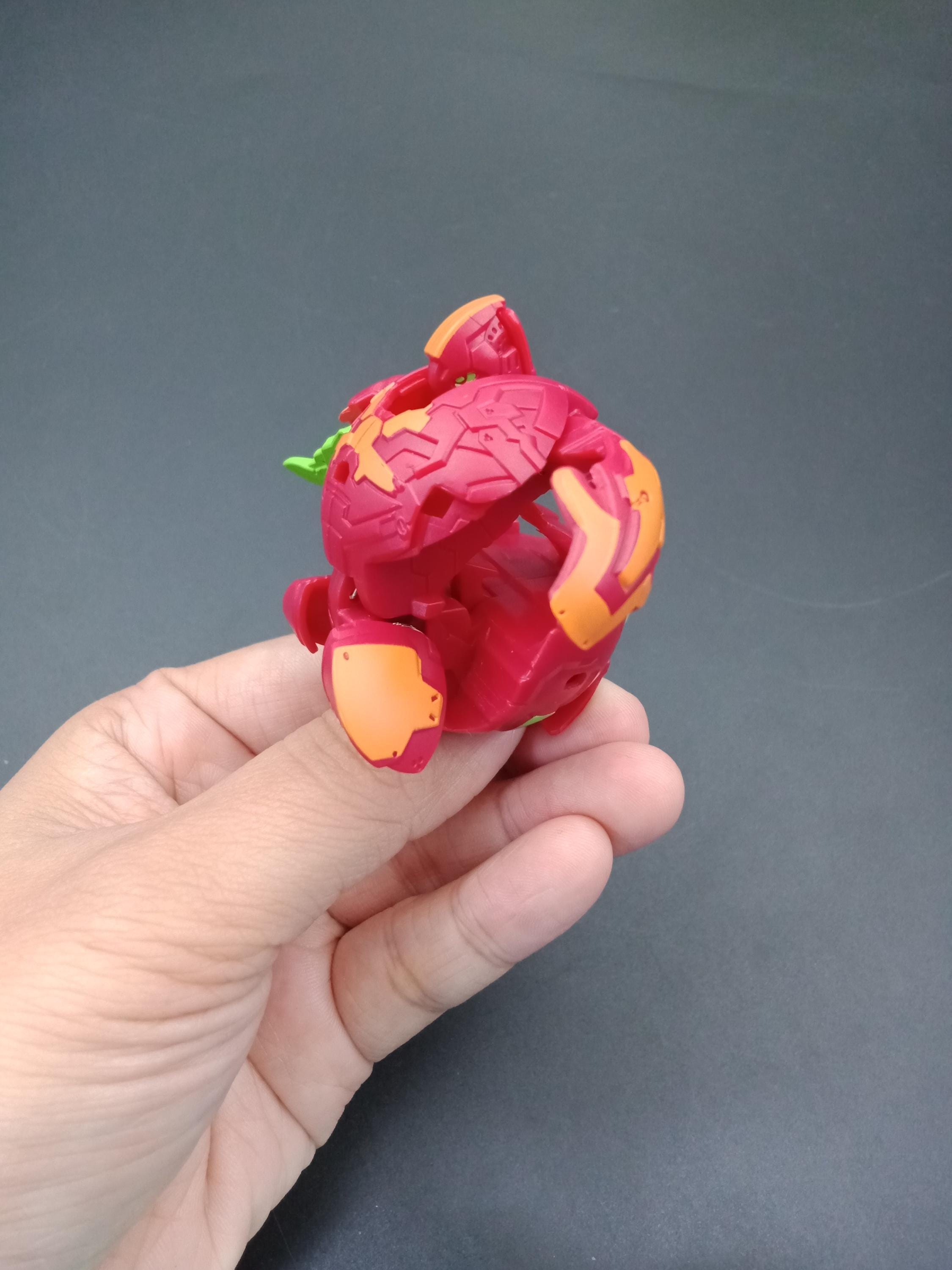 SKU B810P9169 | Bakugan Battle Brawlers CYNDEOUS Pyrus Red Saga