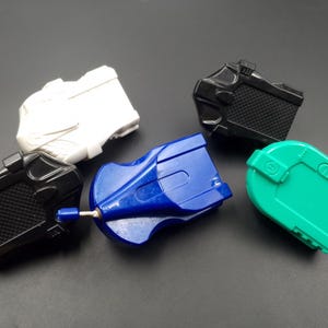 Vintage , Beyblade metal fight launchers Random 1 color