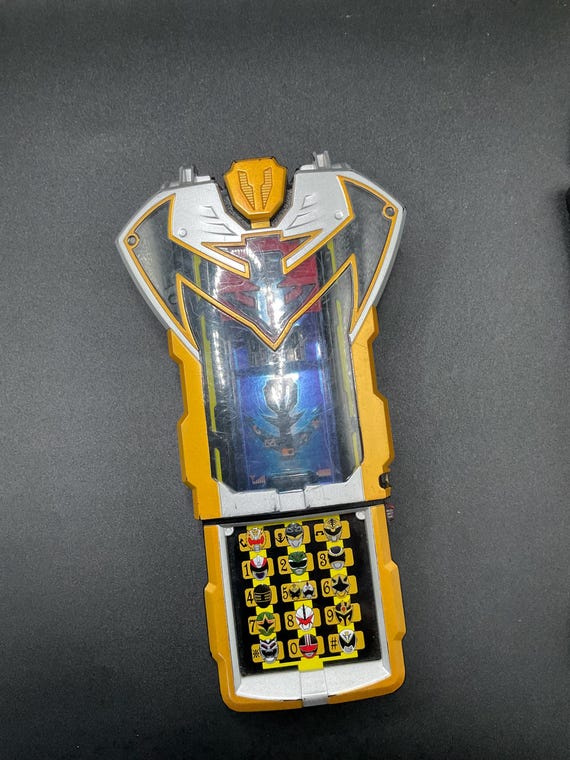 SKU B351P4223 | Gokaiger Cellular Memorial Edition