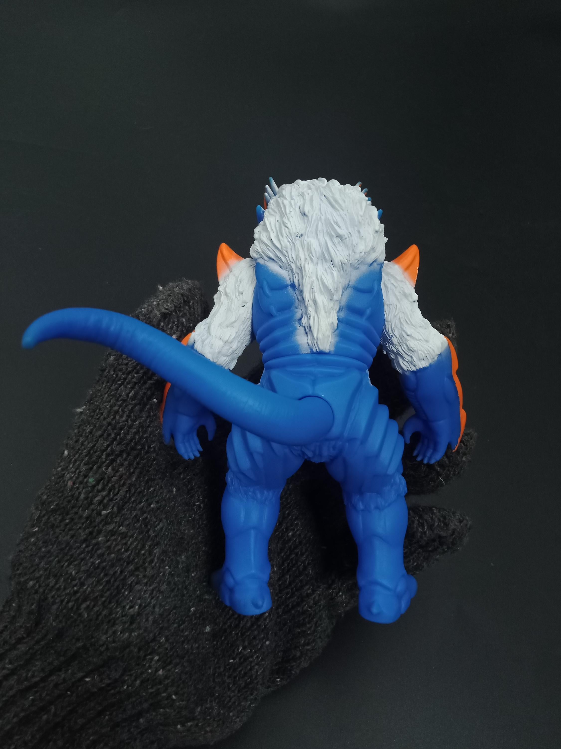 SKU B750P8063 | Bandai Figure Ultraman Ultra Monster Horoboros