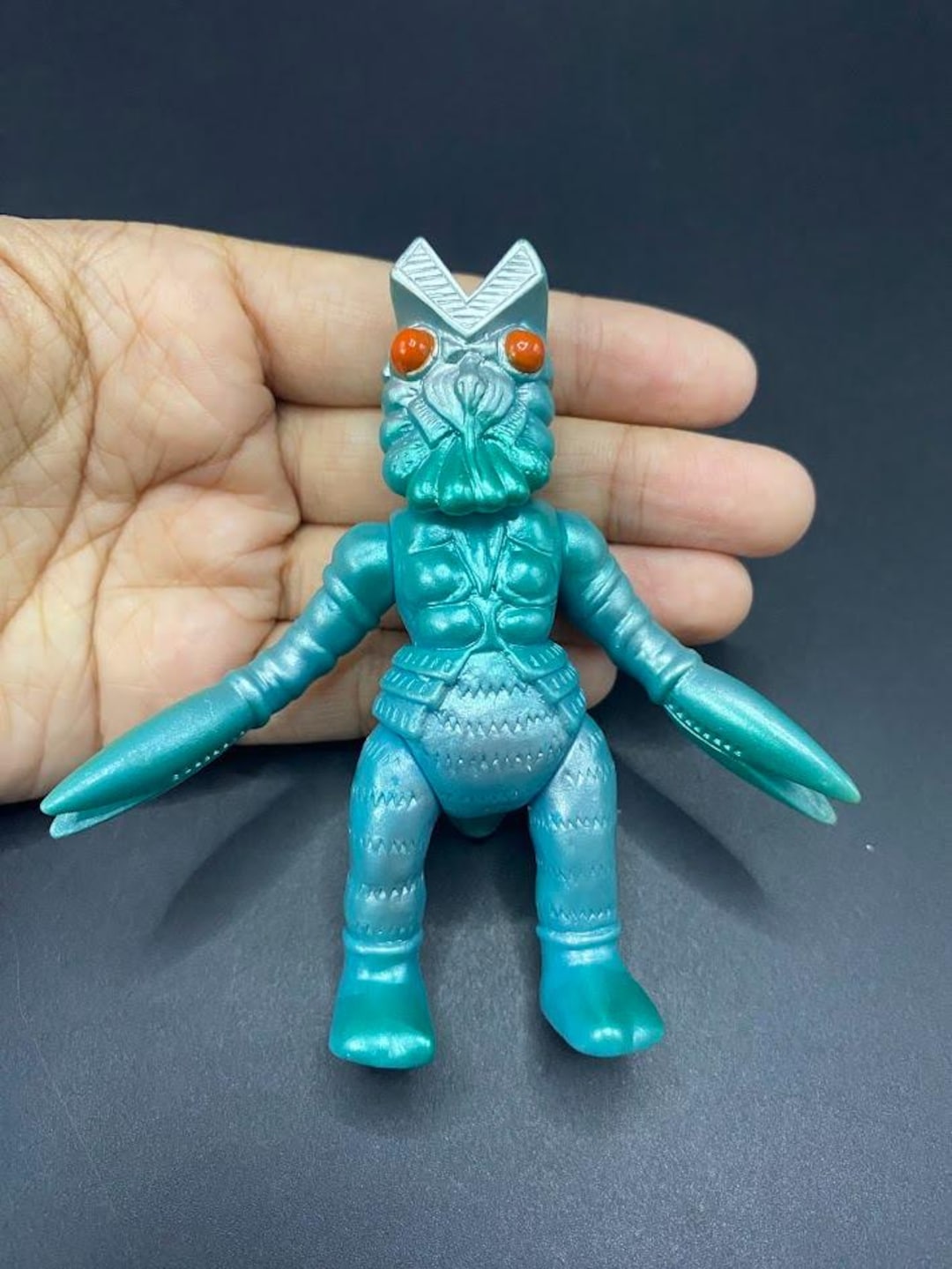 Brumark B627P7271 | Baltan Alien Figure by Brumark Spirit, Vinyl, 10cm, Used ...