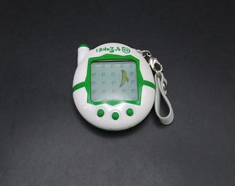 バンダイ たまごっちプラス 初代 ホワイト 日本語版 - Etsy 日本