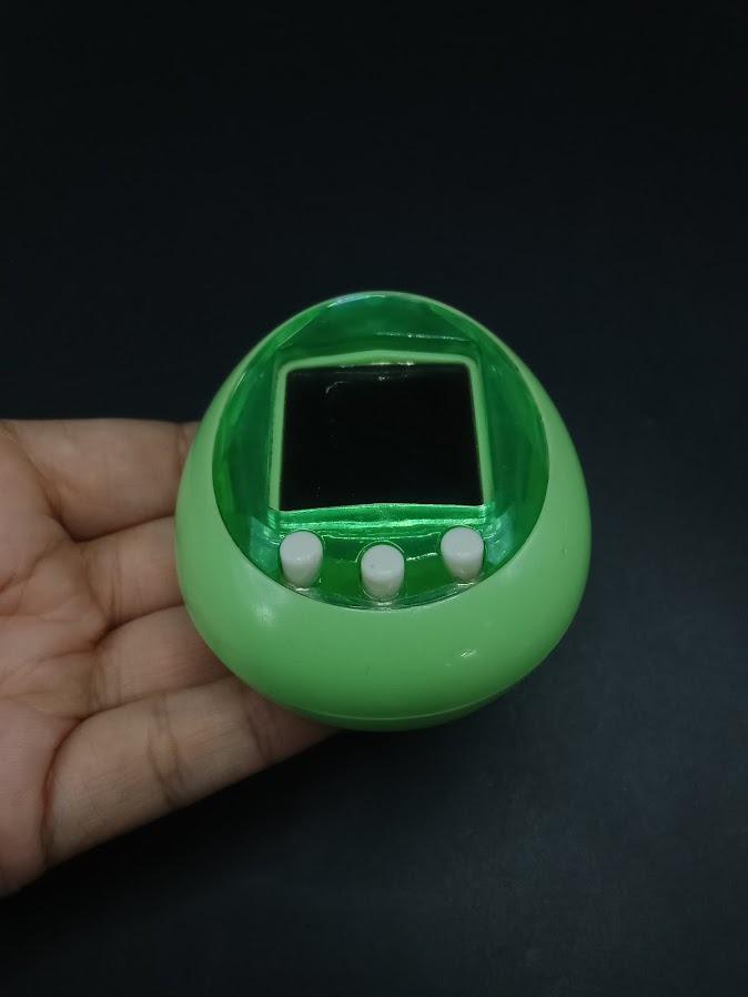 SKU B697P7263 | たまごっちiD グリーンホワイトボタン バンダイ