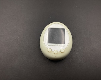 ☆希少☆たまごっち あいでぃーエル 新品未開封 廃盤品 Amazon.co.jp: Tamagotchi iD L パープル (タマゴッチ アイディー エル
