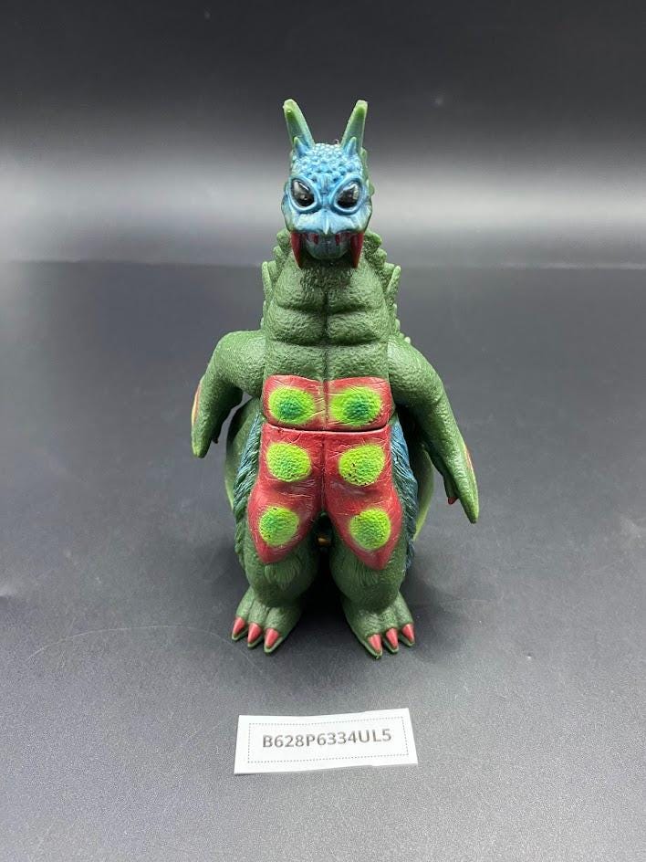 SKU B628P6334UL5 | Bandai Ultraman Ultra Kaiju Series Sofubi Soft