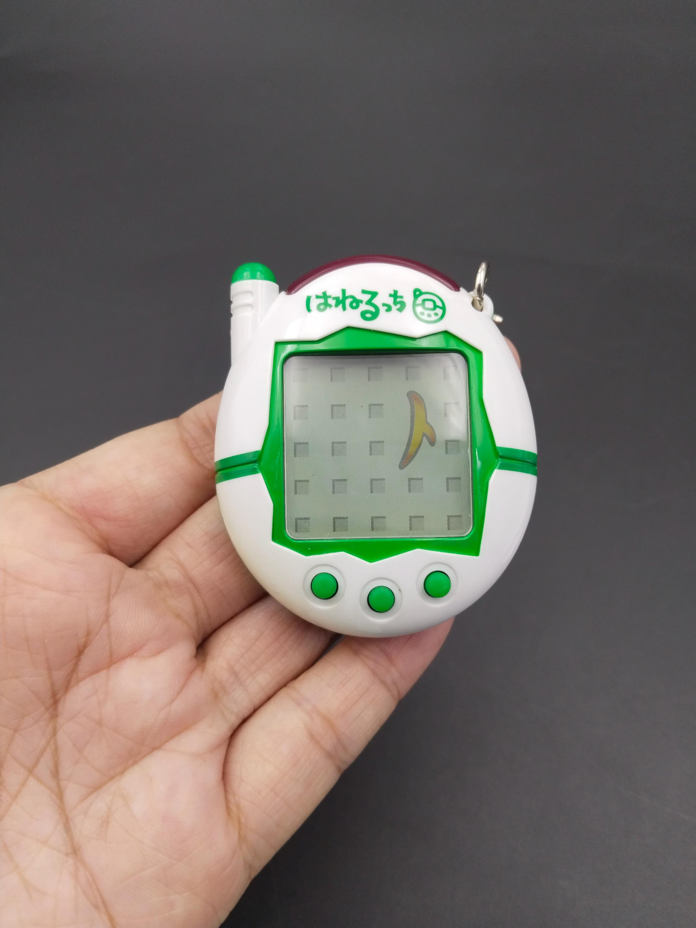 SKU B808P9052 | たまごっちコネクション v3 ジャパン ホワイト