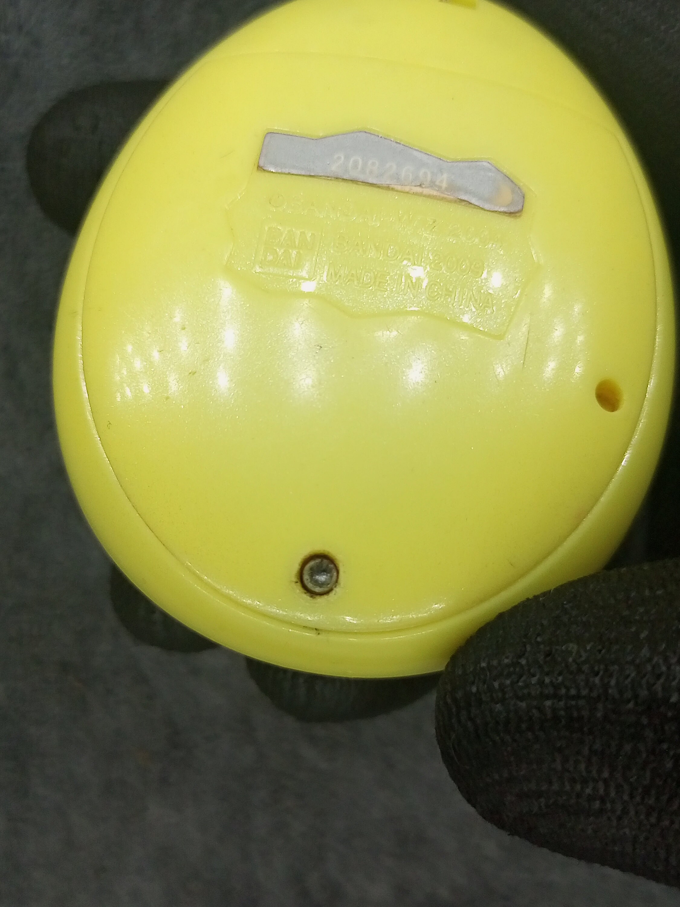 Tamagotchi ID Yellow , Japan Version | Authentic , Bandai | Used