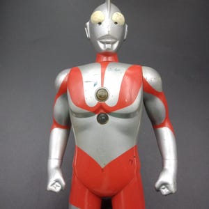 SKU B775B8510 |  Ultraman Hero Ultraseven Battler Authentic Bandai