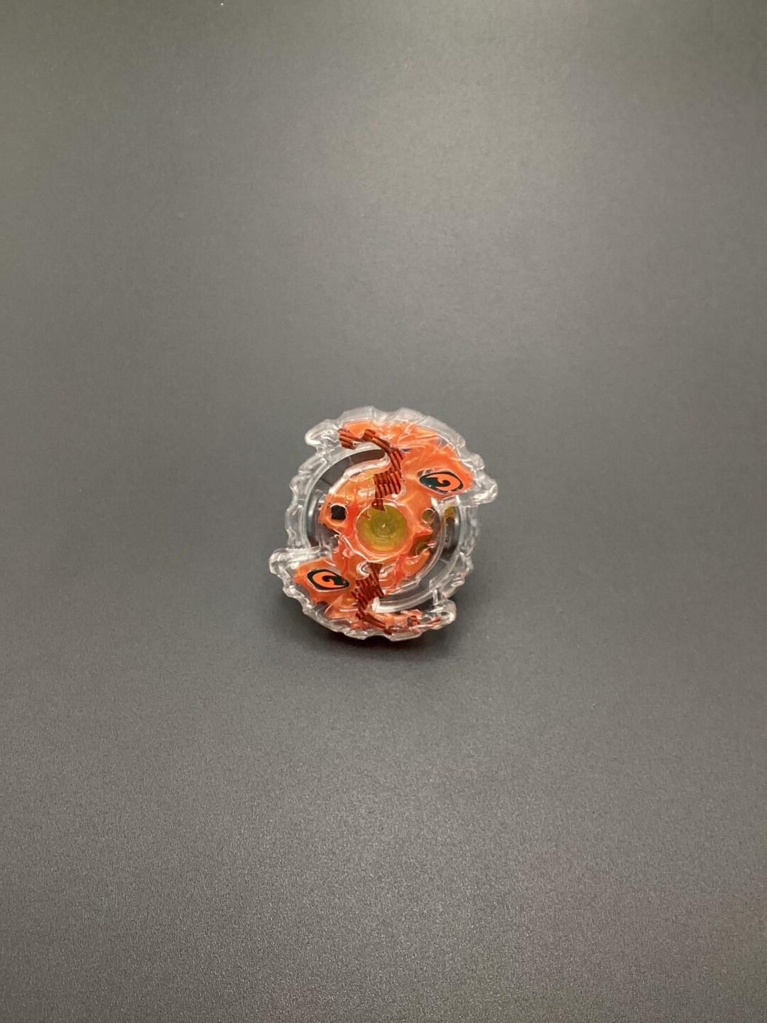 Con Quay Beyblade B03 Starter Ragnaruk Heavy Survive Chính Hãng Takaratomy | Việt Nam