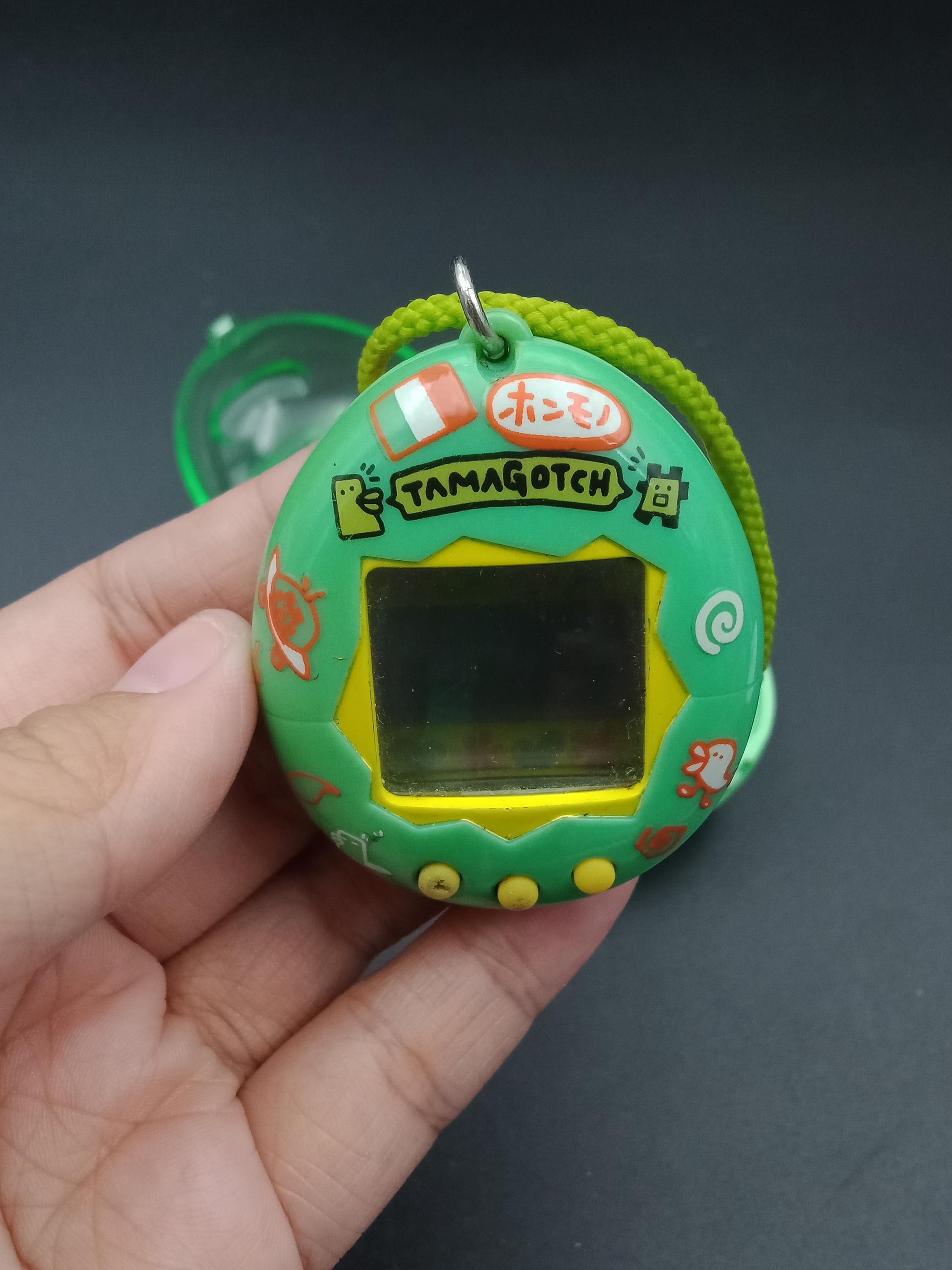 SKU B924P11741 | Tamagotchi P1/P2 Green Bandai Japanese Version