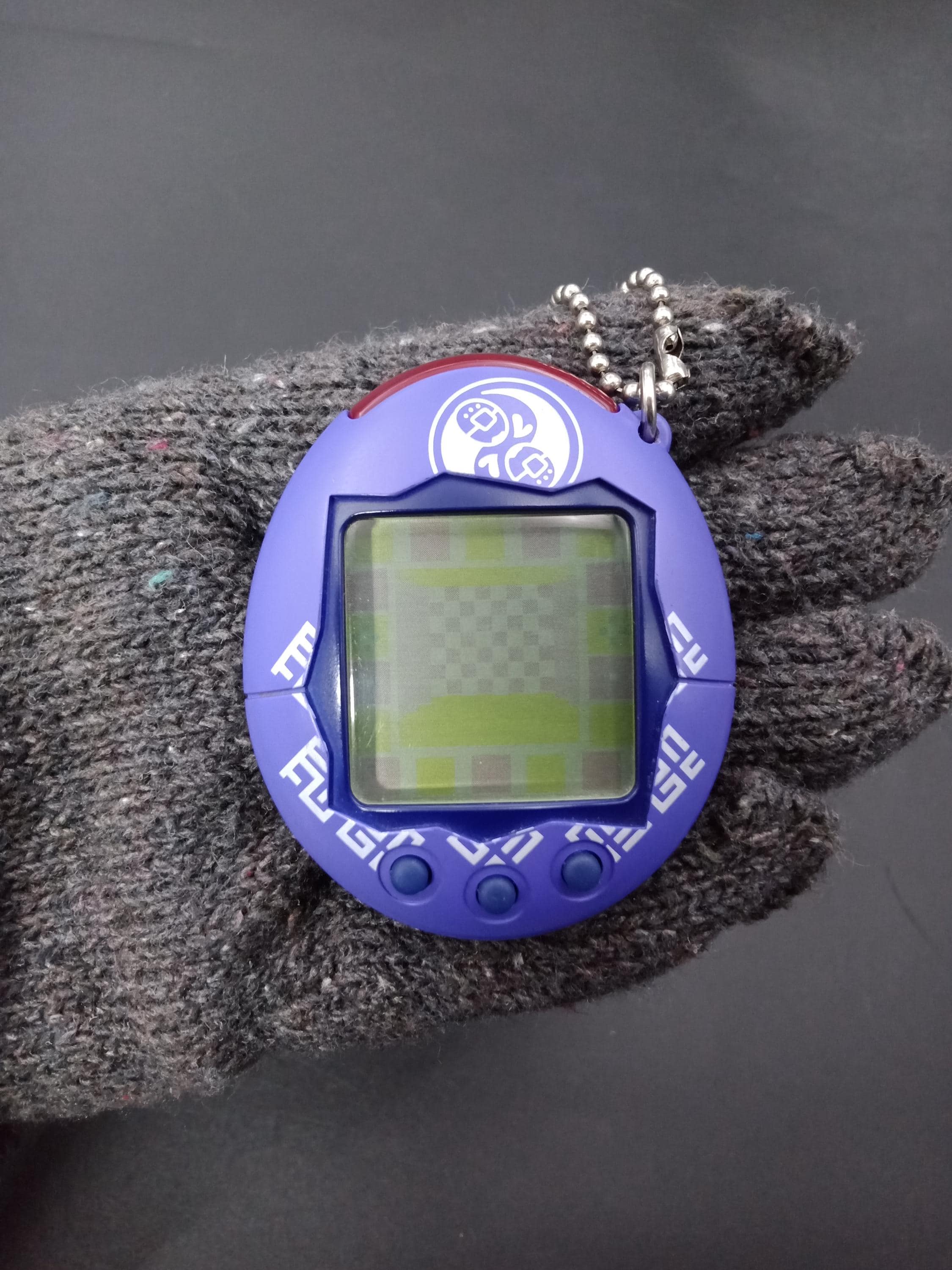 SKU B753P8098 | Tamagotchi Plus Connection V1 Murasaki Purple