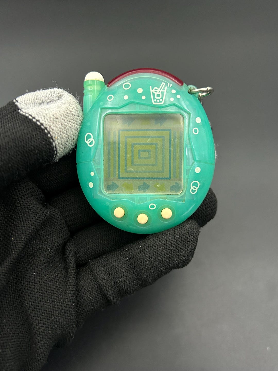 SKU 683260006 | Tamagotchi Melon Soda Green Connection V3 V-pet