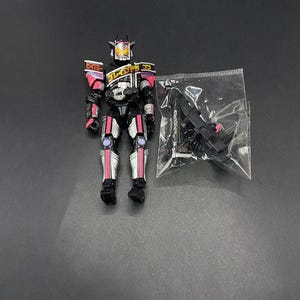 SKU B706P7371 | BANDAI Sodo Kamen Rider Saber Book6 Complete