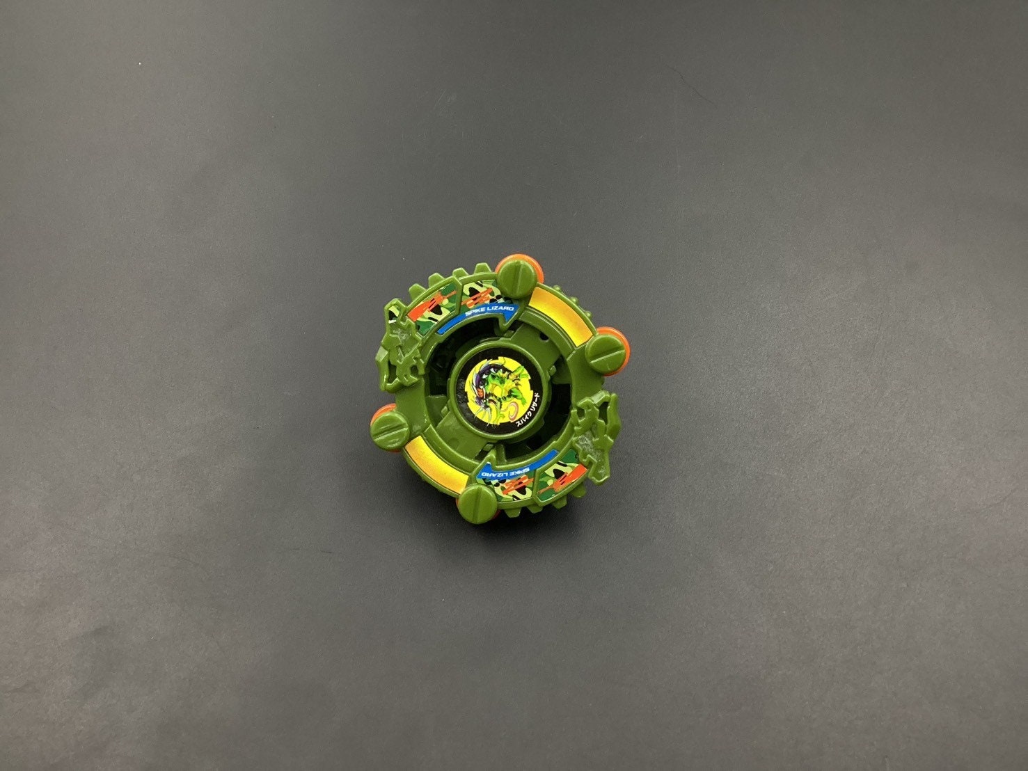 SKU BB2 F67 | Beyblade Takara , Green Spike Lizard - Etsy