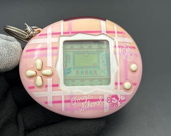 2004年製 たまごっちコネクション V2 オリジナル グリーン＆フラワー