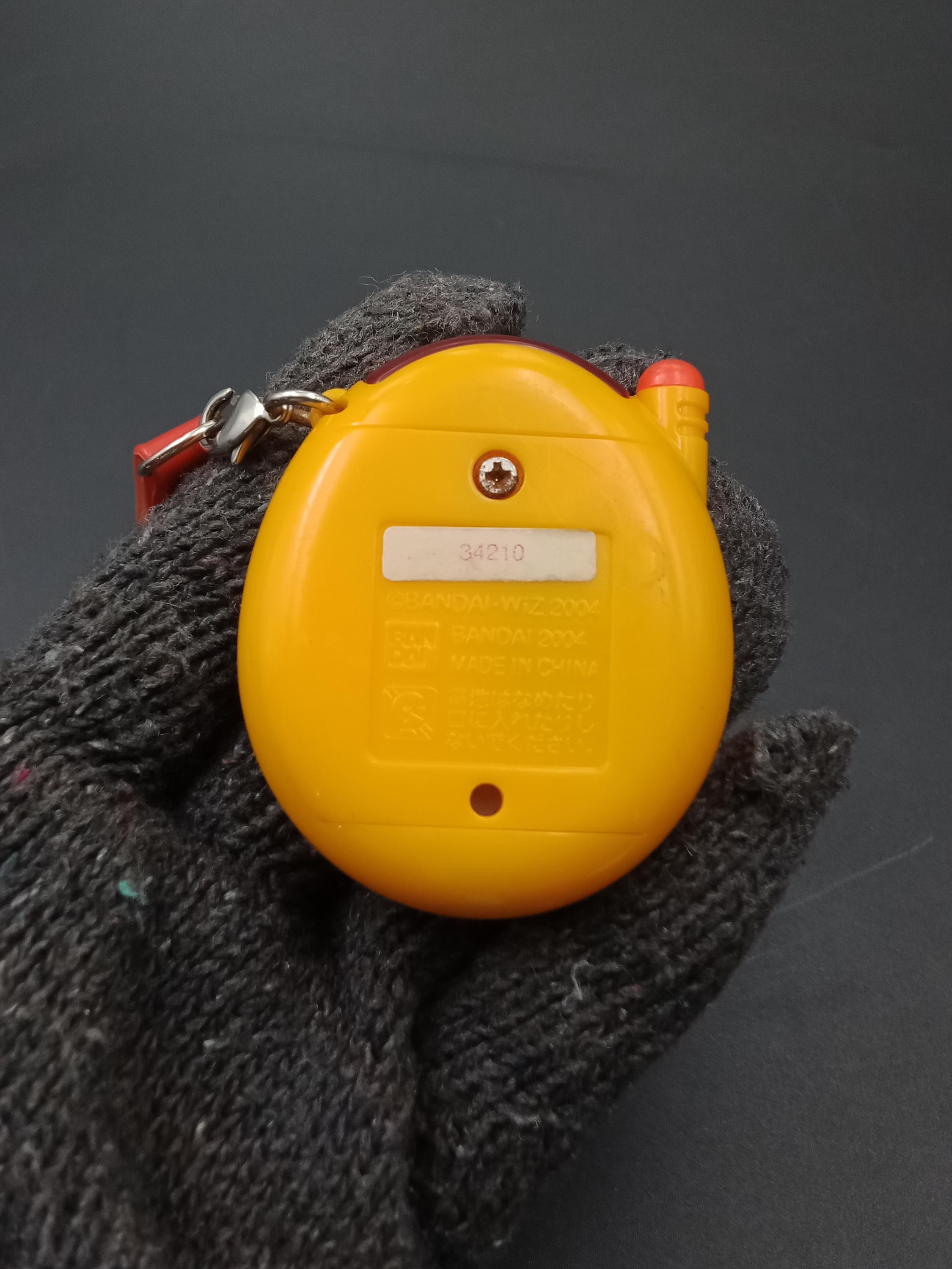 わっち SKU B788P8895 | Tamagotchi Plus Majide Orange Red V3 Bandai - Etsy