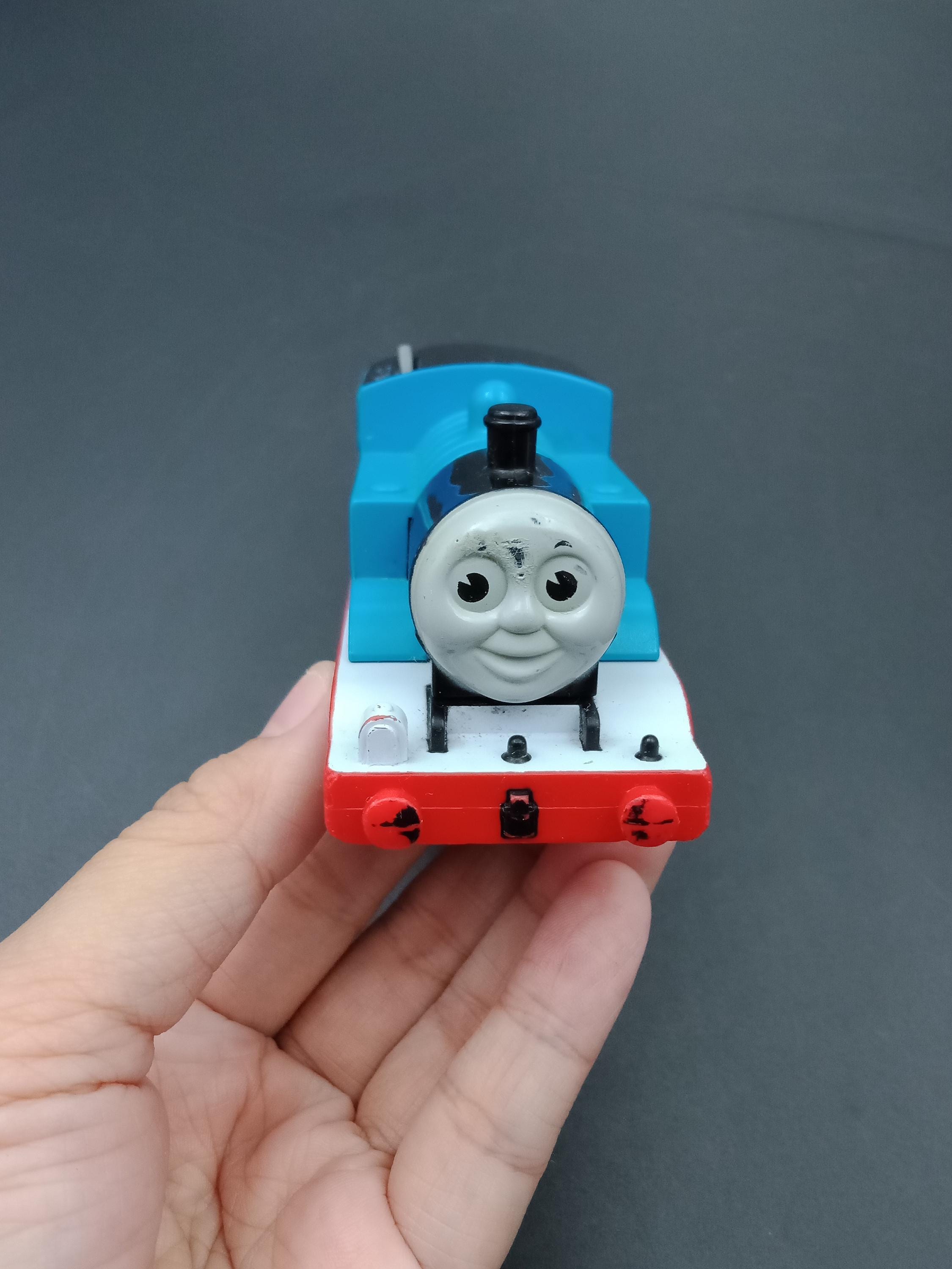 tomy SKU B875P10823 | Thomas & Friends Motorized Train Authentic Takara
