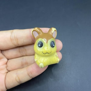 SKU B571P5569HA3 | Hamtaro Hamster Figure - 2000  Anime Vtg