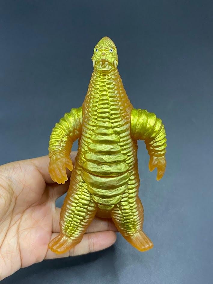SKU B628P6282UL5 | Skull Monster Red King 2nd Generation Ver