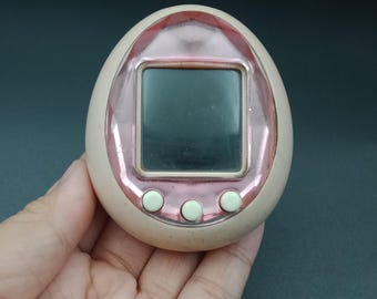SKU YU52 | Tamagotchi ID Pink Bandai Japanese V pet Toy