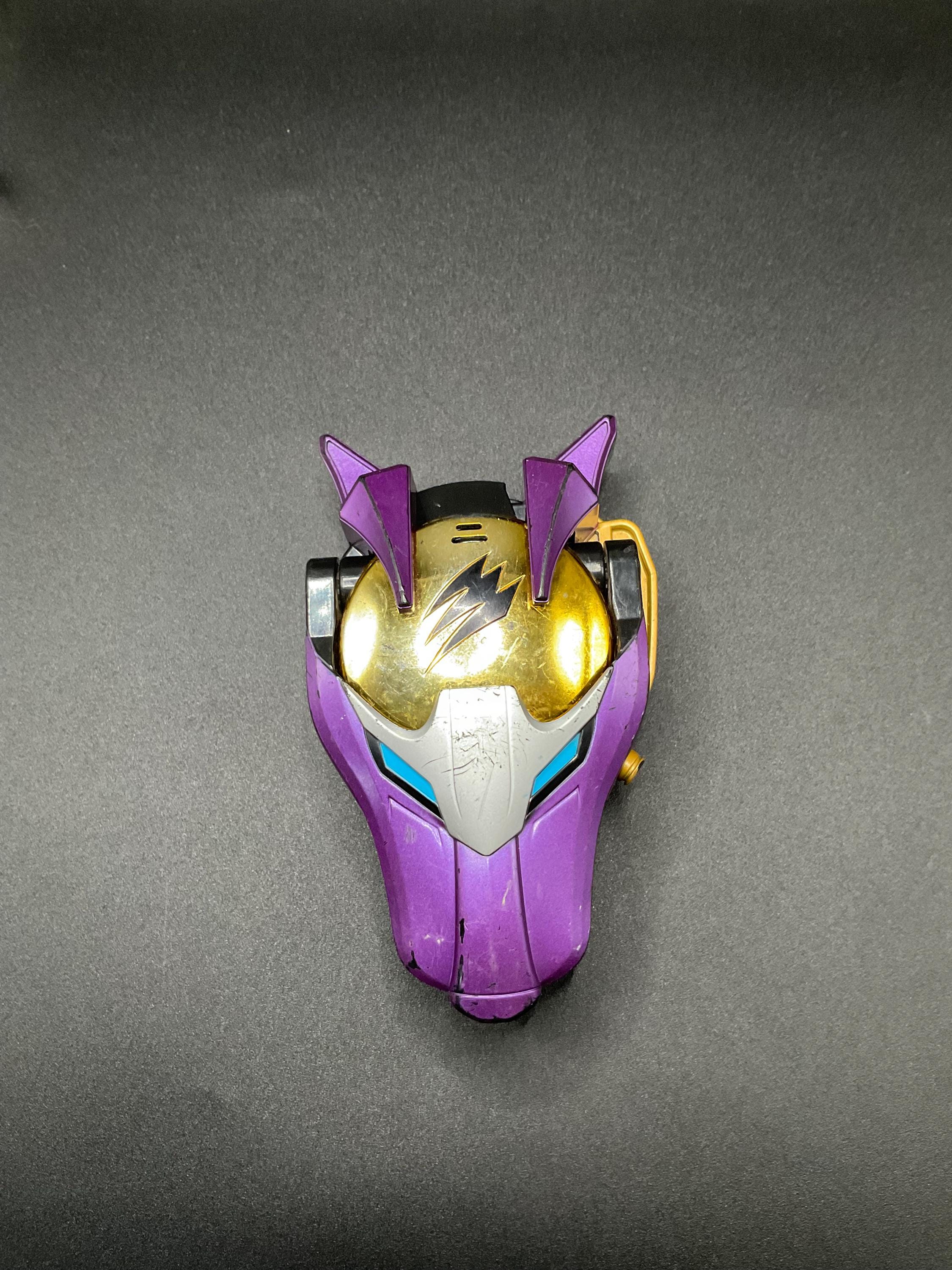 SKU B338 | Power Rangers Jungle Fury Gekiranger DX Gong Changer