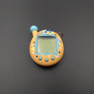 たまごっちURATAMA Tamagotchi Plus Ura Jinsei Uratama Ura Music Bandai - Buy