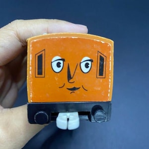 SKU B629P6429TH4 | Clarabel Railcar of Thomas & Friends TrackMaster Series of Trains by Tomy