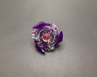 SKU BB04 F245 / Beyblade Takara Tomy, Victory Valkyrie Púrpura