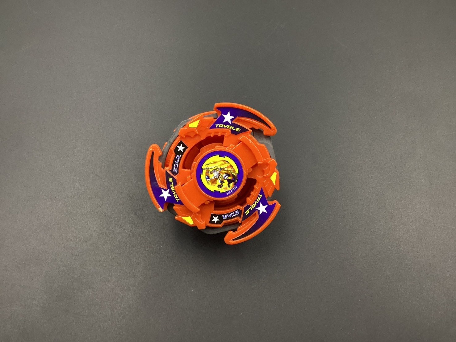 SKU BB2 F44 |ベイブレード タカラ、オレンジトライグル - Etsy 日本