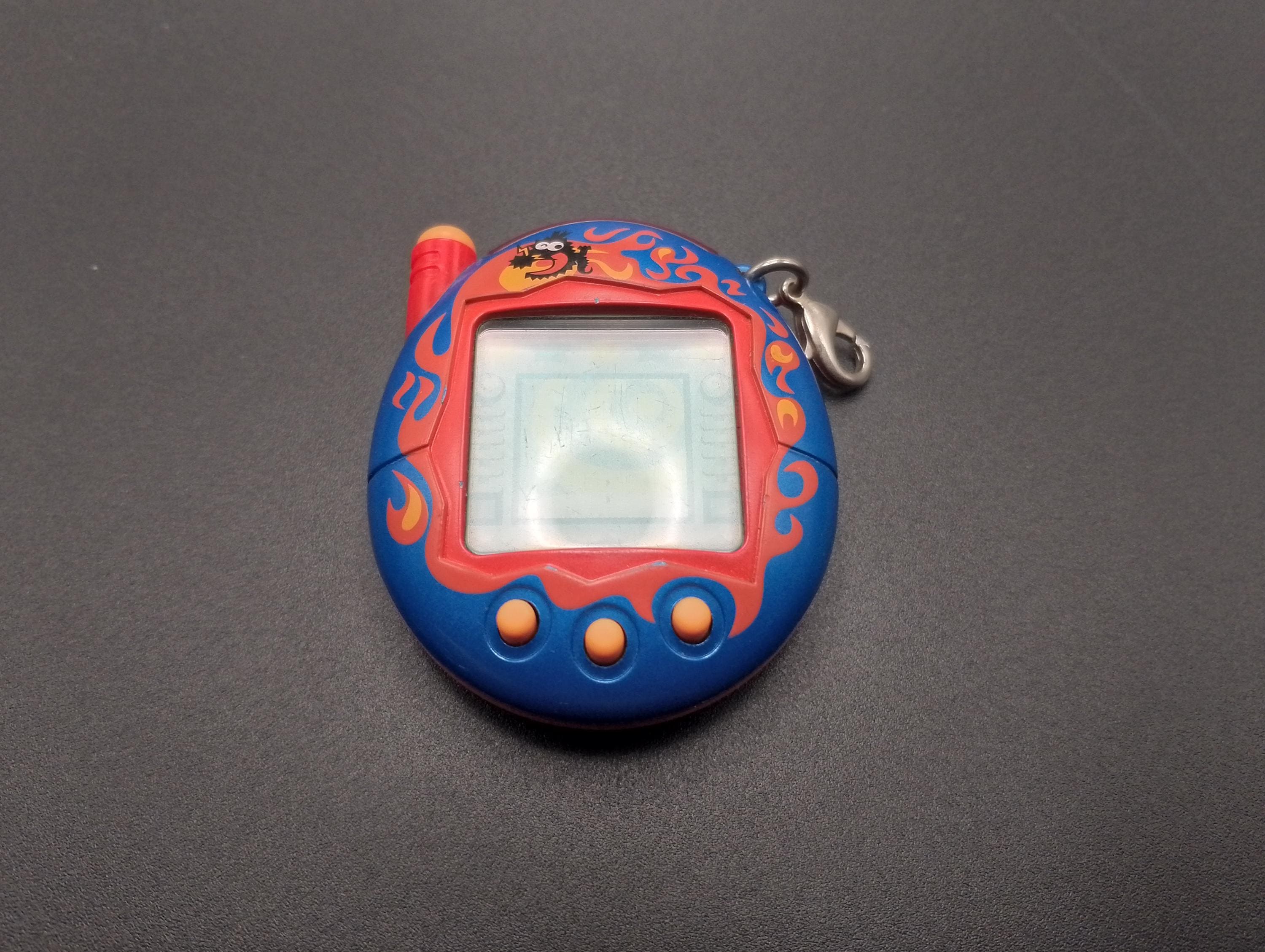 SKU TB F100| Tamagotchi Japanese Version | Tamagotchi V3