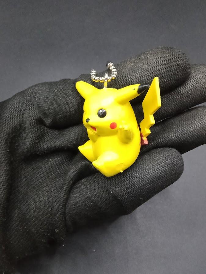 SKU B717P7580 | ピカチュウ ポケモン ぬいぐるみキーホルダー - Etsy 日本