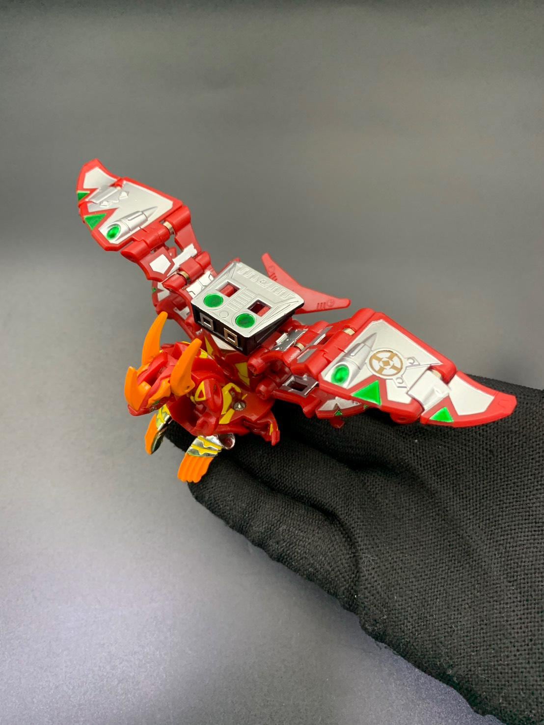 Bakugan Pyrus Lumino Dragonoid & Explosix Cross Buster Battle Gear