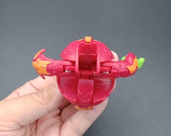 SKU B810P9169 | 爆丸バトルブローラーズ CYNDEOUS ピュラスレッド