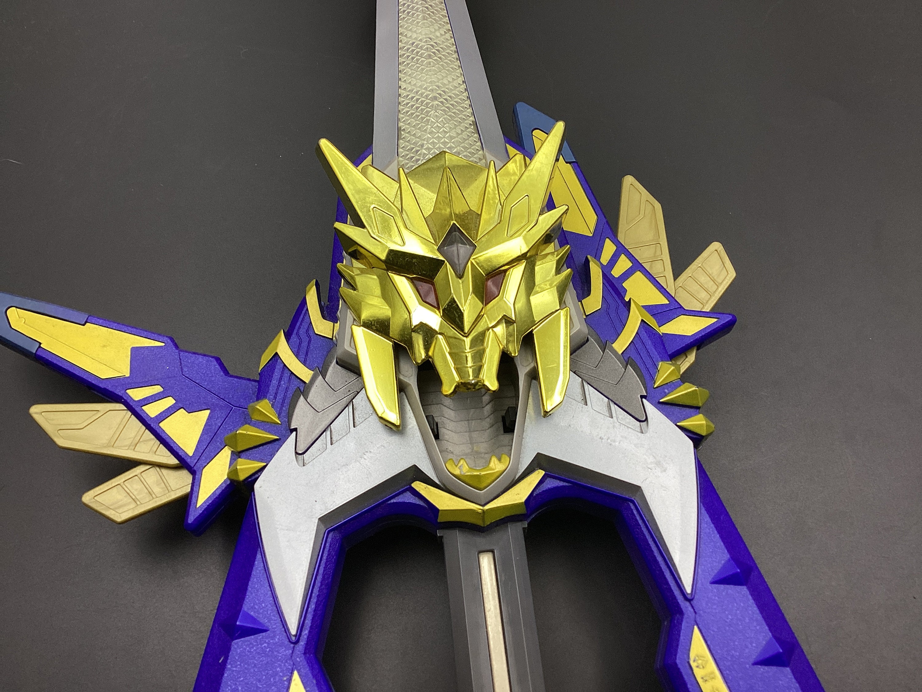 SKU DX F34 | Power Ranger Madan Senki Ryukendo DX Gekiryuken