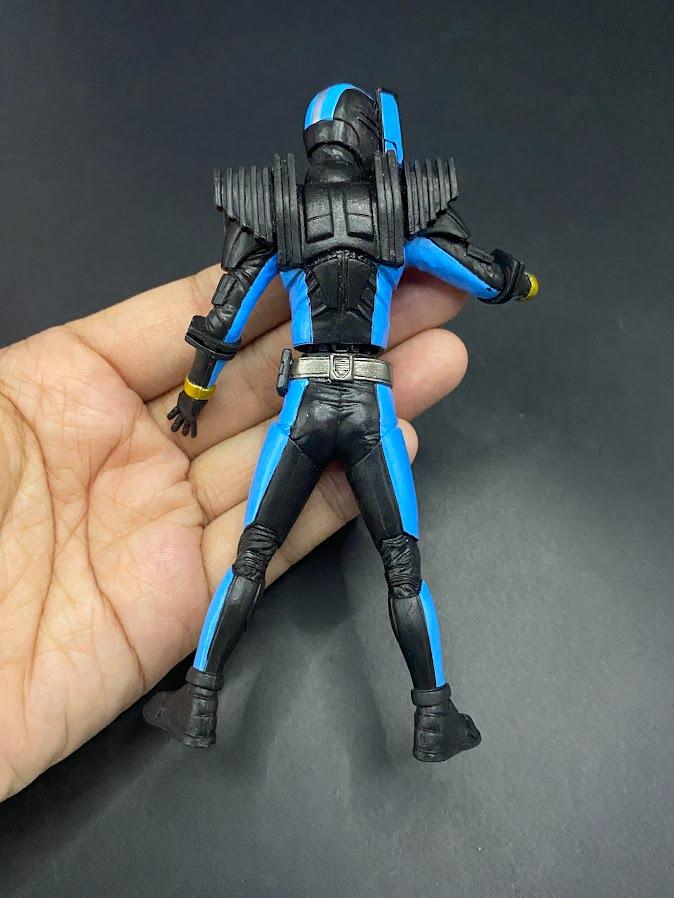 SKU B706P7379 | Figuarts Shinkocchou Seihou Masked Rider Diend