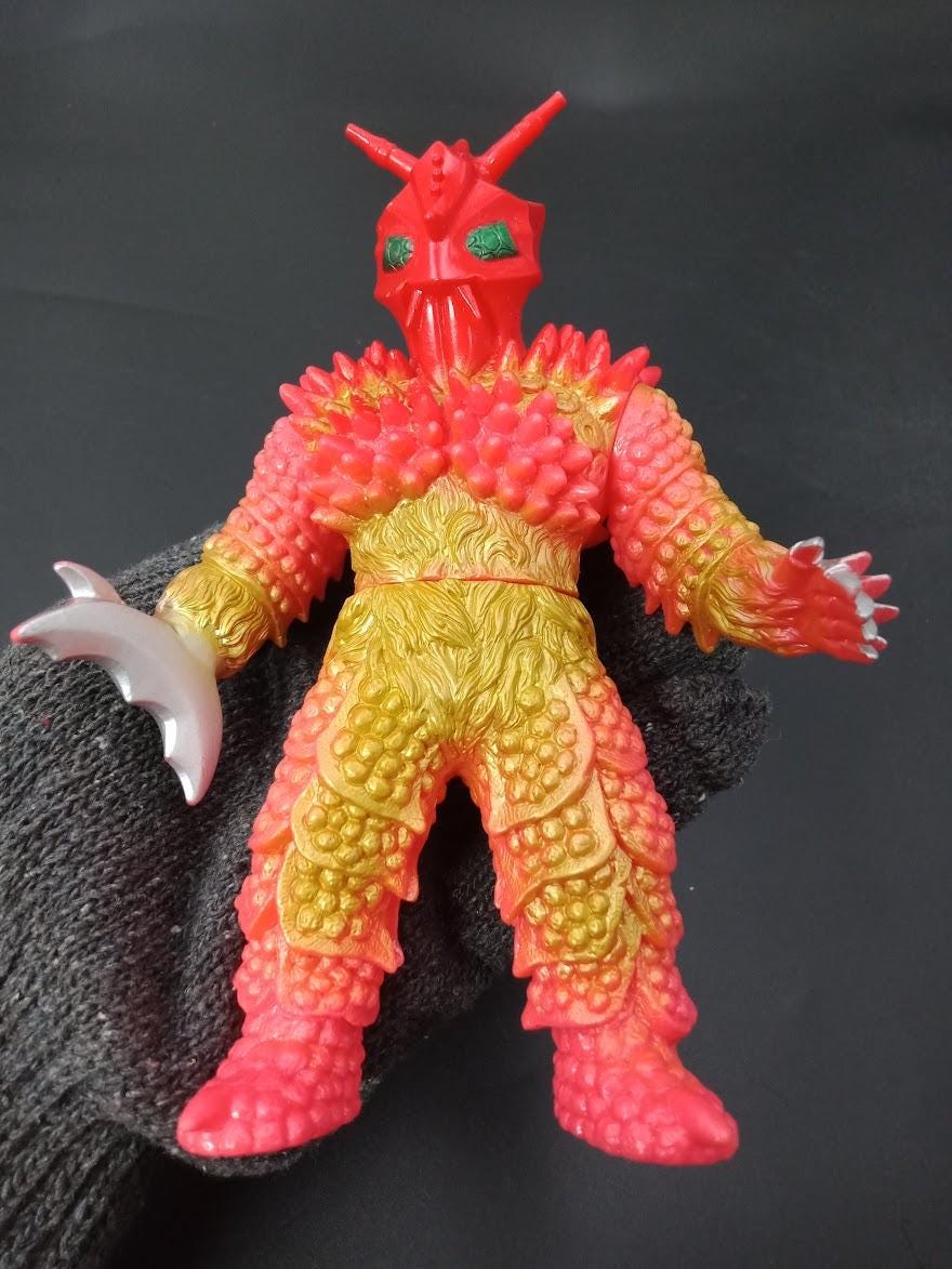 SKU B750P8020 | Ultra Monster Ultraman Ace Kaiju HUGE YAPOOL - Etsy