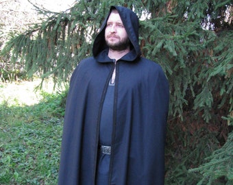 Medieval cloak for men Wool hooded cape Long renaissance cape LARP Cosplay Renfaire outfit