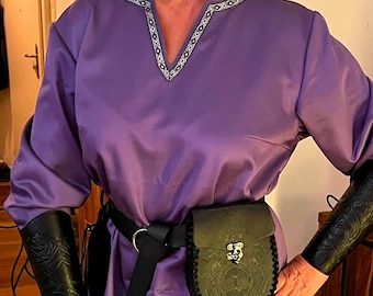 Purple Medieval tunic for women, Cotton viking shirt, Hand stitched shieldmaiden's dress, Renaissance tunic, LARP, cosplay, renfaire outfit