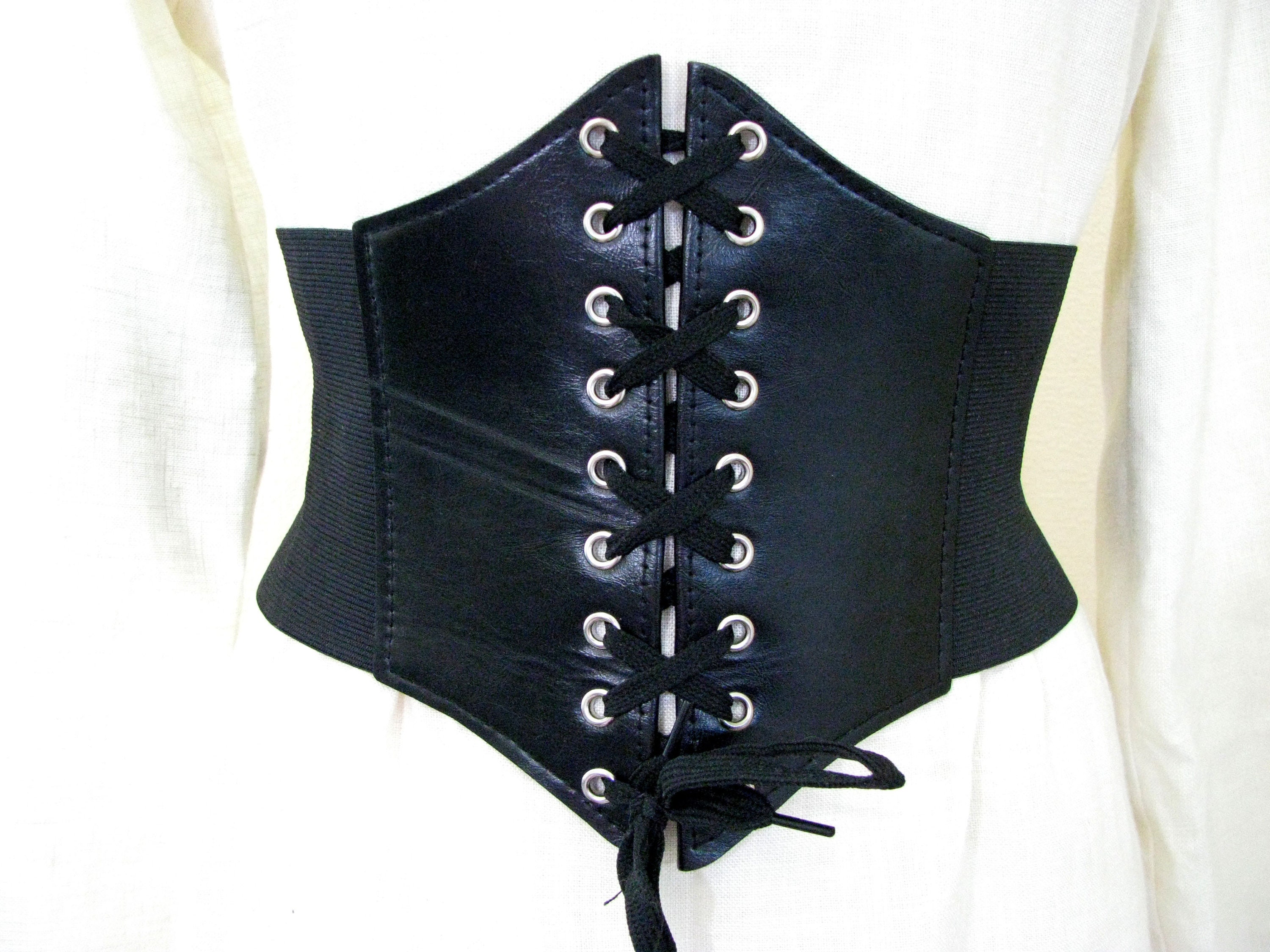 Black Corset Belt, Wide Pirate's Belt With Lace, Wench Belt, Elastic Vegan  Leather Lagertha's Belt Viking Costumelarp Cosplay Renaissance 