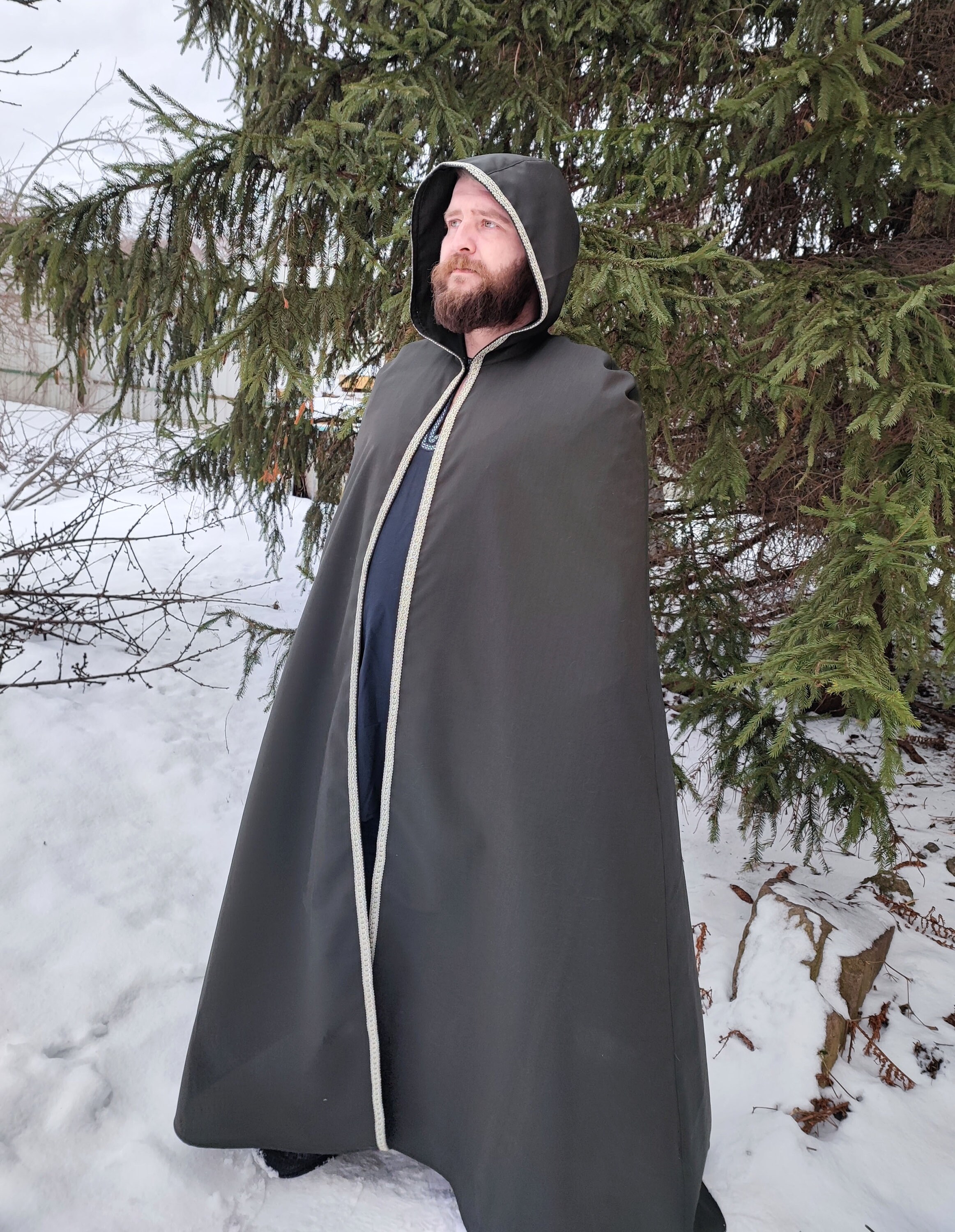 Cape à Capuche Médiévale Adulte - Tissu Polyester - Unisexe Vert Olive - Longueur 100 Cm