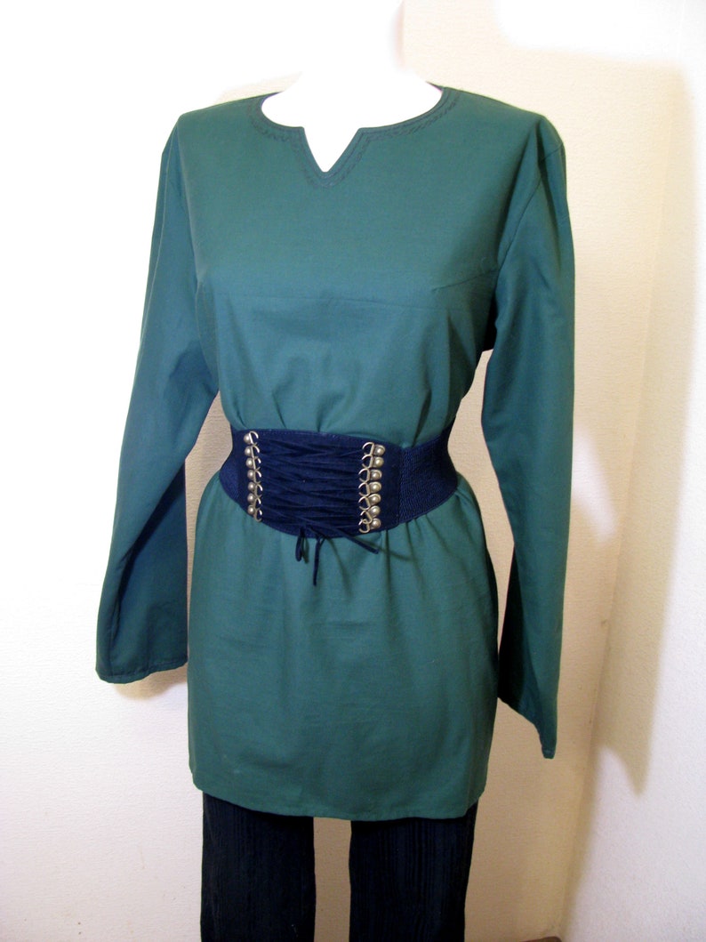Green Medieval tunic for women, Cotton viking shirt, Hand stitched shieldmaiden's dress, Renaissance tunic, LARP, cosplay, renfaire outfit image 4