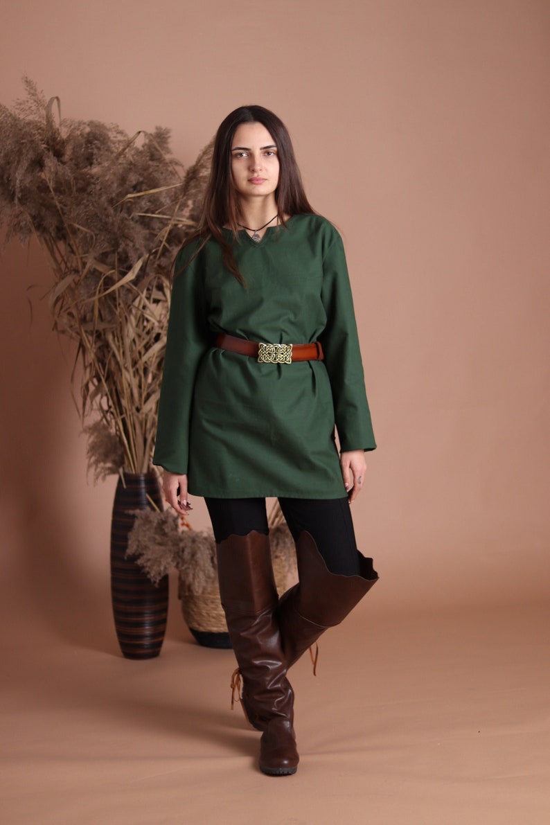 Green Medieval tunic for women, Cotton viking shirt, Hand stitched shieldmaiden's dress, Renaissance tunic, LARP, cosplay, renfaire outfit image 1