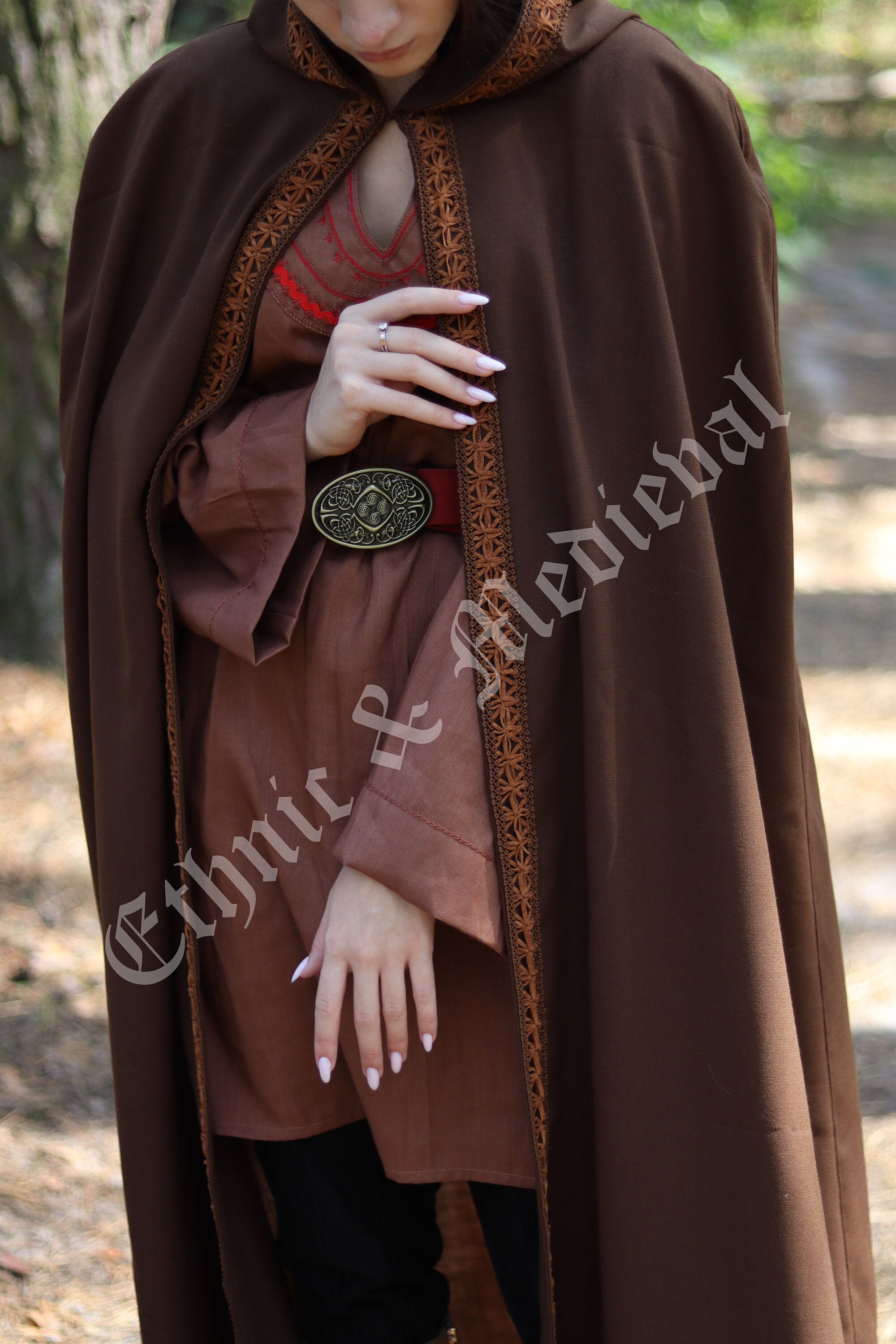 Brown Hooded Viking Cloak Wool Shieldmaiden's Cape With Leather Trim ...