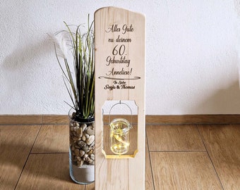 Holzschild Geburtstagsgeschenk personalisiert mit Namen und dem Alter ( Jedes Alter)