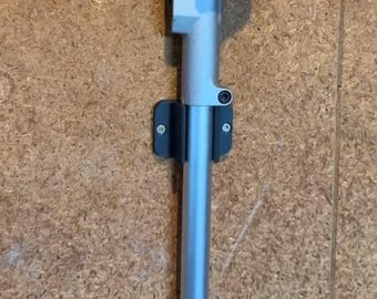 Ego Power Multi-Tool-Stange für die Wand