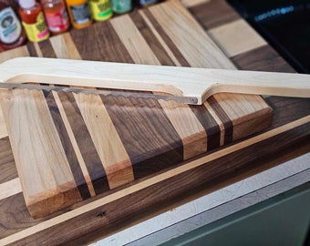 Handmade Butcher Block Cutting Boards, made with your choice of Walnut, Maple, Padauk, Cherry, Purple Heart, Custom Size and personalization