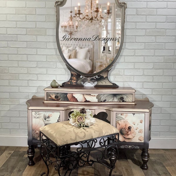 Vintage Bedroom Vanity Table
